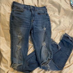 light wash jeans